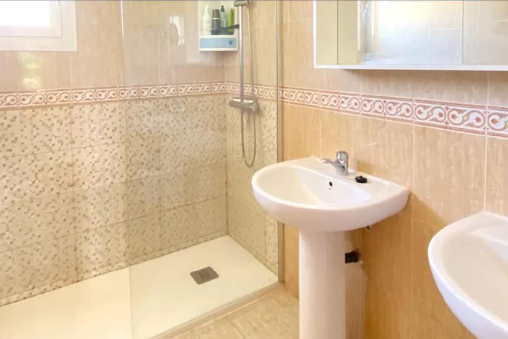 גראן אלקנט Maison Type Villa 4 Facades 4 Bedrooms מראה חיצוני תמונה
